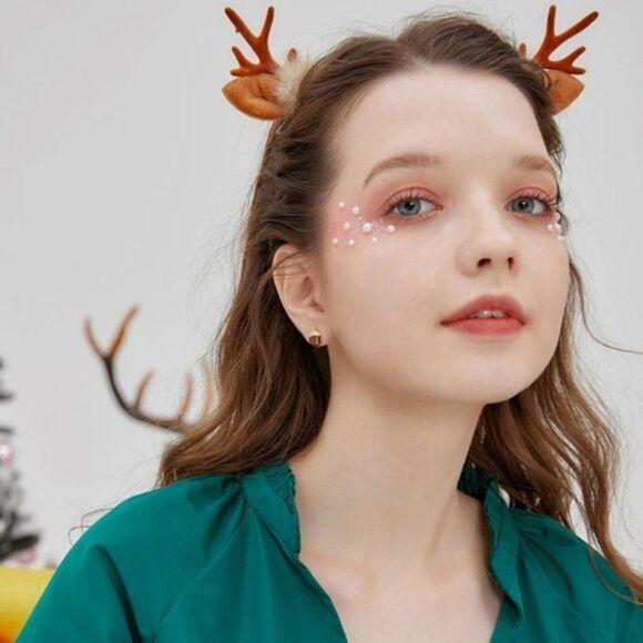 Acorn & Squirrel Enamel Crystal Mismatch Gold Stud Earrings - Picture 2 of 10